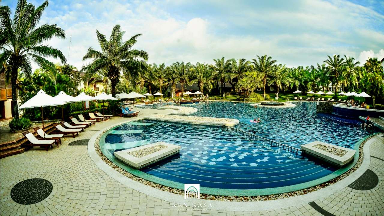 Bể bơi tại Palm Garden Beach Resort & Spa Hội An